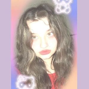 Meet your Posher, Maya